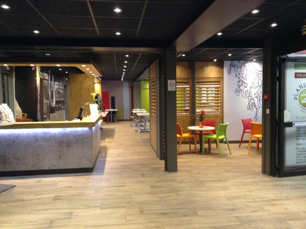Ibis Budget Avignon Nord Le Pontet  Esterno foto