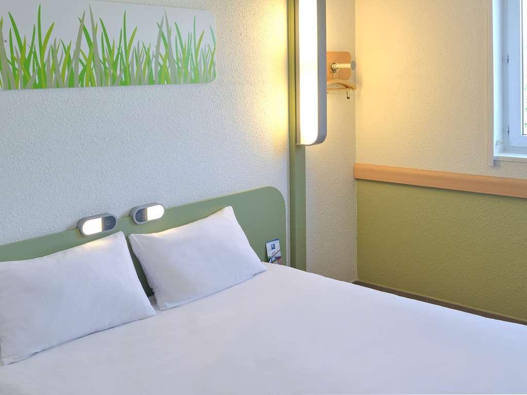 Ibis Budget Avignon Nord Le Pontet  Camera foto